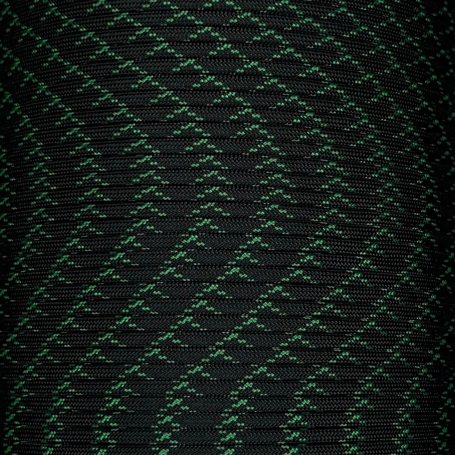 Black with Kelly Green X 550 Paracord - The Paracord Store