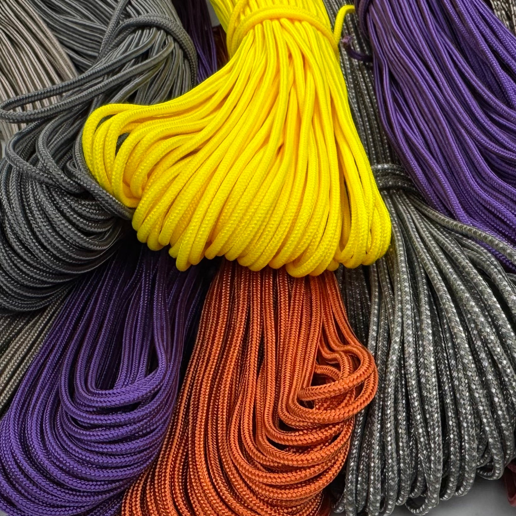 Assorted Bulk 275 Paracord by the Pound