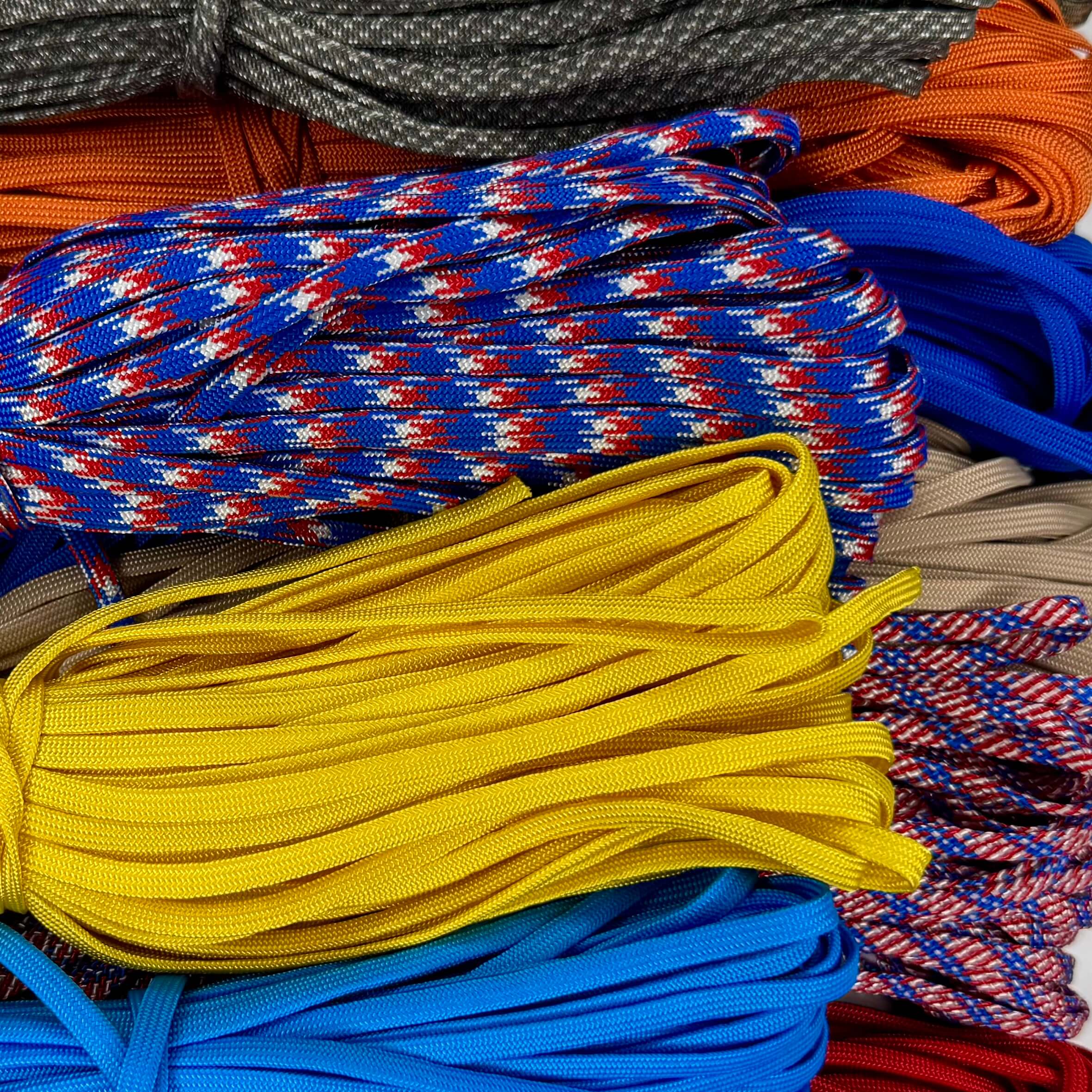 Assorted Bulk 650 Coreless Paracord by the Pound