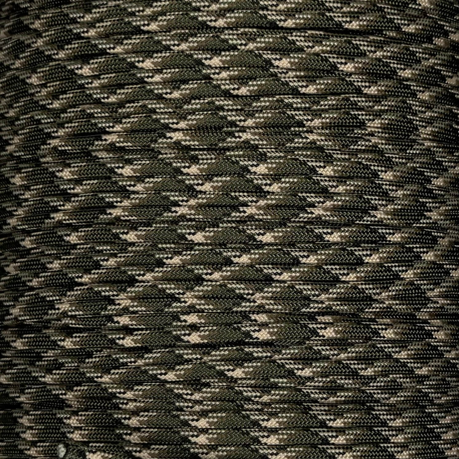 Deep Woods Camo 550 Paracord