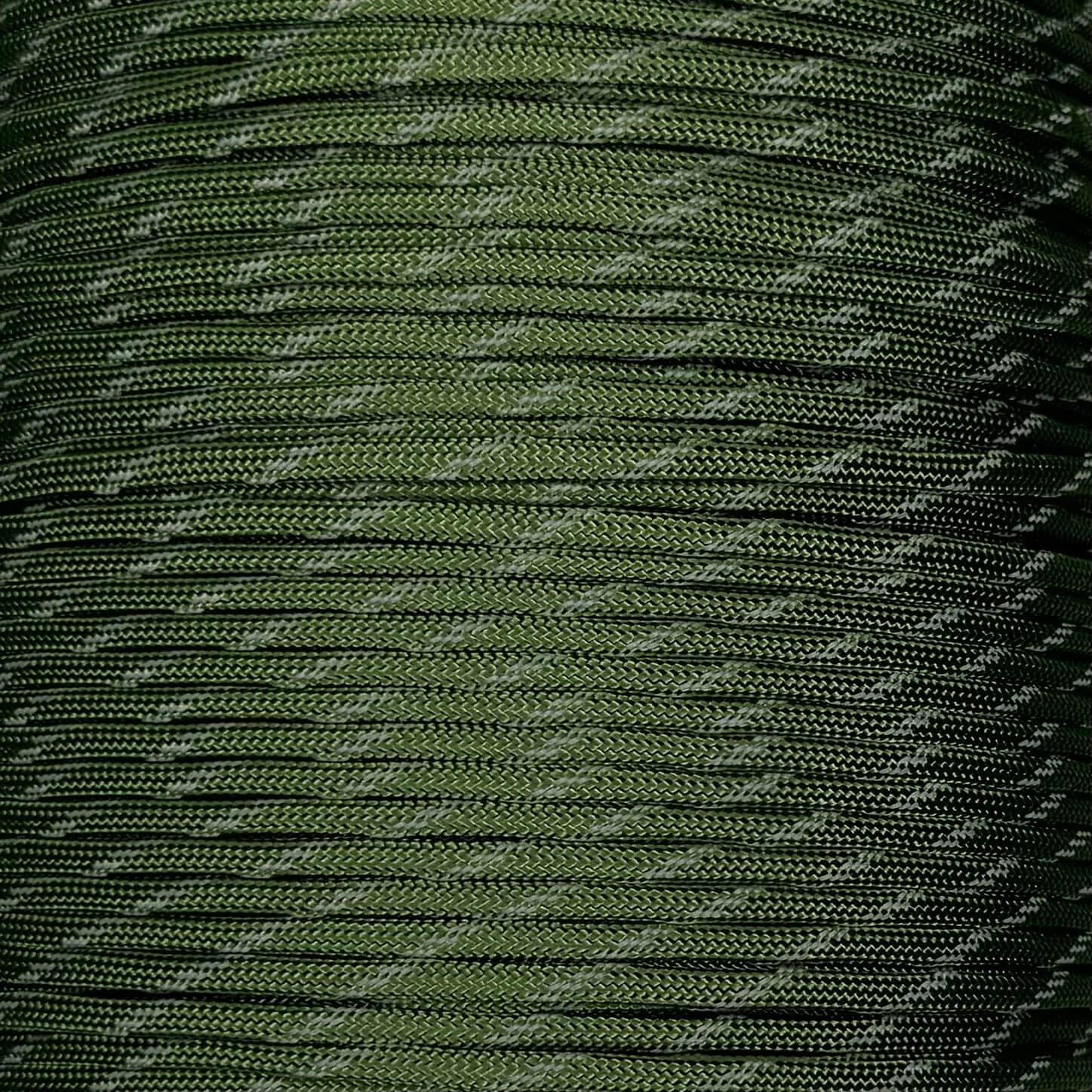 Paracord 550 reflectante verde militar